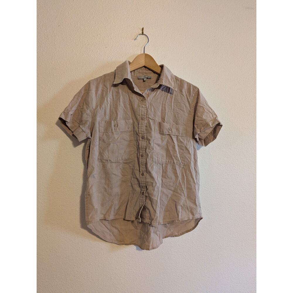 Fun2Fun 100% Cotton cream and‎ white striped button down size M